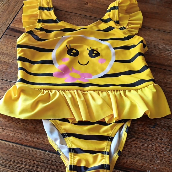 Yellow /black Striped Kids Swim Set - Picture 1 of 5